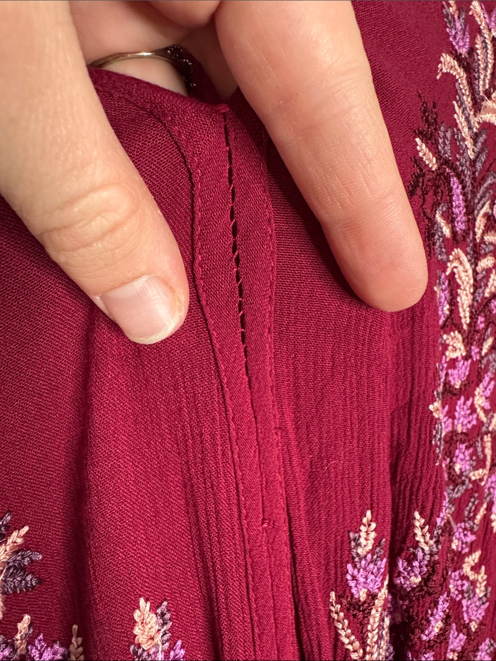 Free People Boho Embroidered Low V Mini Dress XS Billow Sleeve Floral Fuschia - Picture 7 of 7